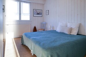 2 dormitorios, tabla de planchar con plancha, wifi gratis