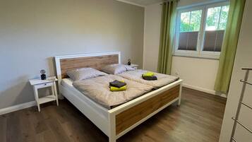 2 chambres, fer et planche Ă repasser, Wi-Fi, draps fournis