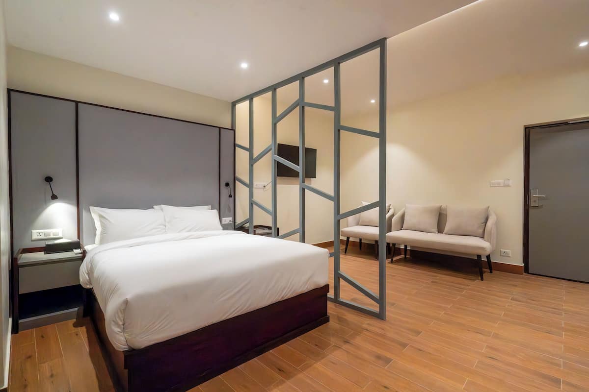 Suite estudio Deluxe | 1 habitación, minibar, escritorio y espacio para trabajar con laptop