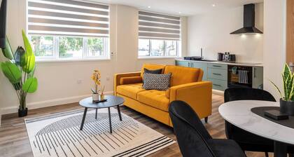 Aurum 6 - Chic 1BR Stay by DMU & City Centre