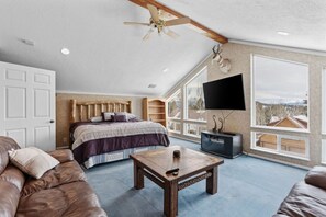 5 bedrooms, iron/ironing board, travel cot, free WiFi