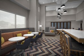 Lobby - Hampton Inn & Suites by Hilton Wheat Ridge Denver West (Wheat Ridge)