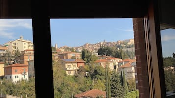 Suite con vasca idromassaggio VENERE | Premium bedding, down comforters, pillowtop beds, individually decorated