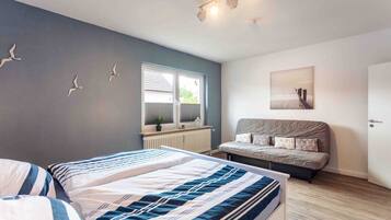 2 bedrooms, free WiFi