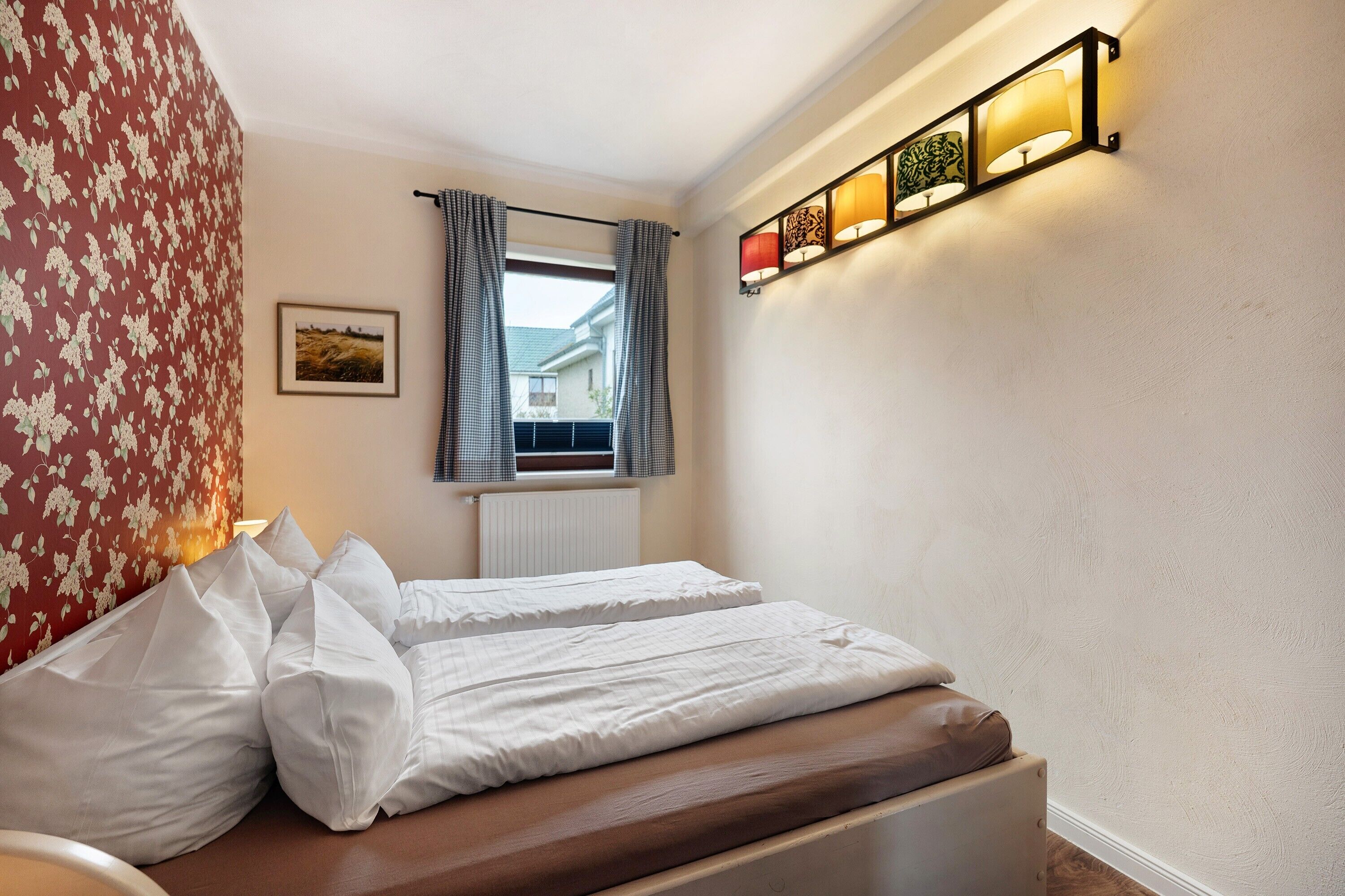 2 bedrooms, free WiFi, bed sheets