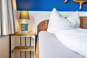 1 chambre, fer et planche à repasser, Wi-Fi gratuit, draps fournis