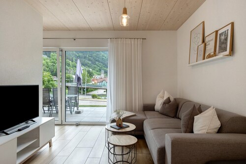 Apartment 'Wanderlust' with Mountain View, Private Terrace and Wi-Fi