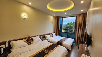 Family Quadruple Room, Mountain View | Bed sheets