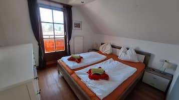 2 bedrooms, free WiFi, bed sheets