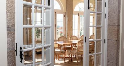 Luxury 9 bedrooms villa