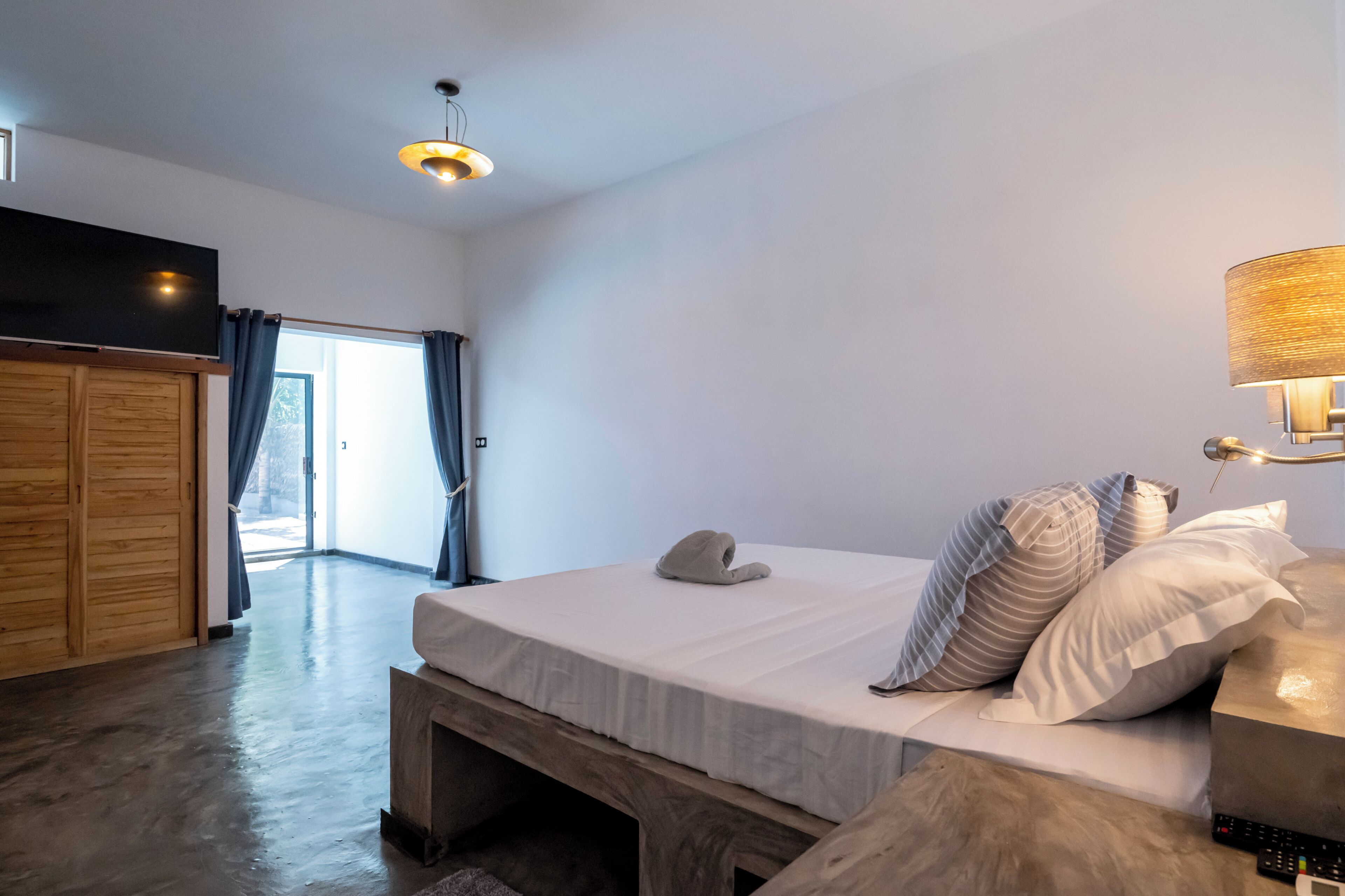 1 bedroom, in-room safe, laptop workspace, blackout drapes