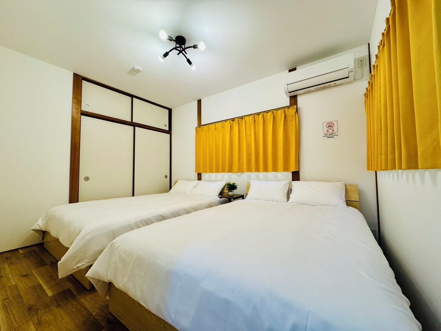 4 多间卧室、熨斗/熨衣板、WiFi、床单