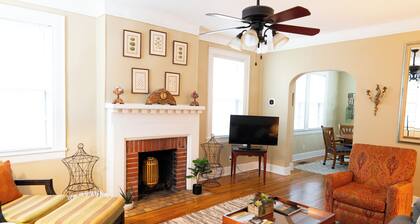 Relaxing 2BR Getaway | Pets + WiFi