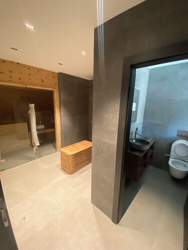 LUXURY CHALET REINDEER