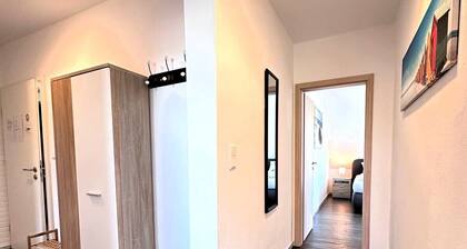 Beacon - close to the sea, family, dog, Netflix and Wii