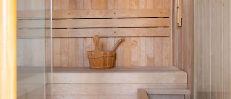 Wood, Flooring, Sauna, Floor, Interior Design, Wood Stain, Hardwood, Room, Natural Material, Plywood