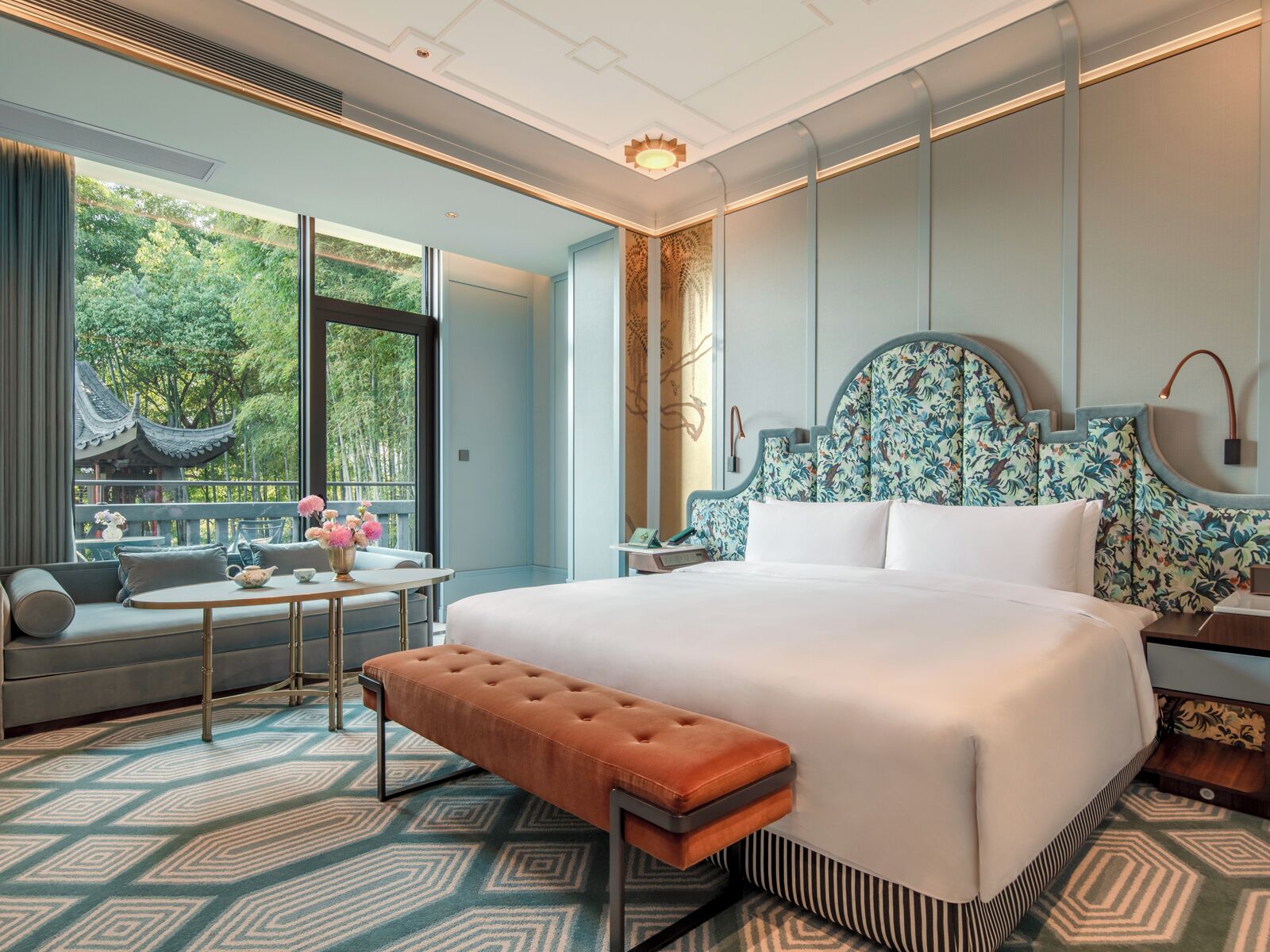 Premier Room, Garden View | Premium bedding, free minibar items, in-room safe