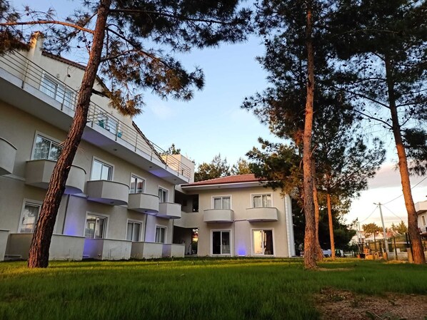 Exterior - Tenedos İskele Otel (Ezine)