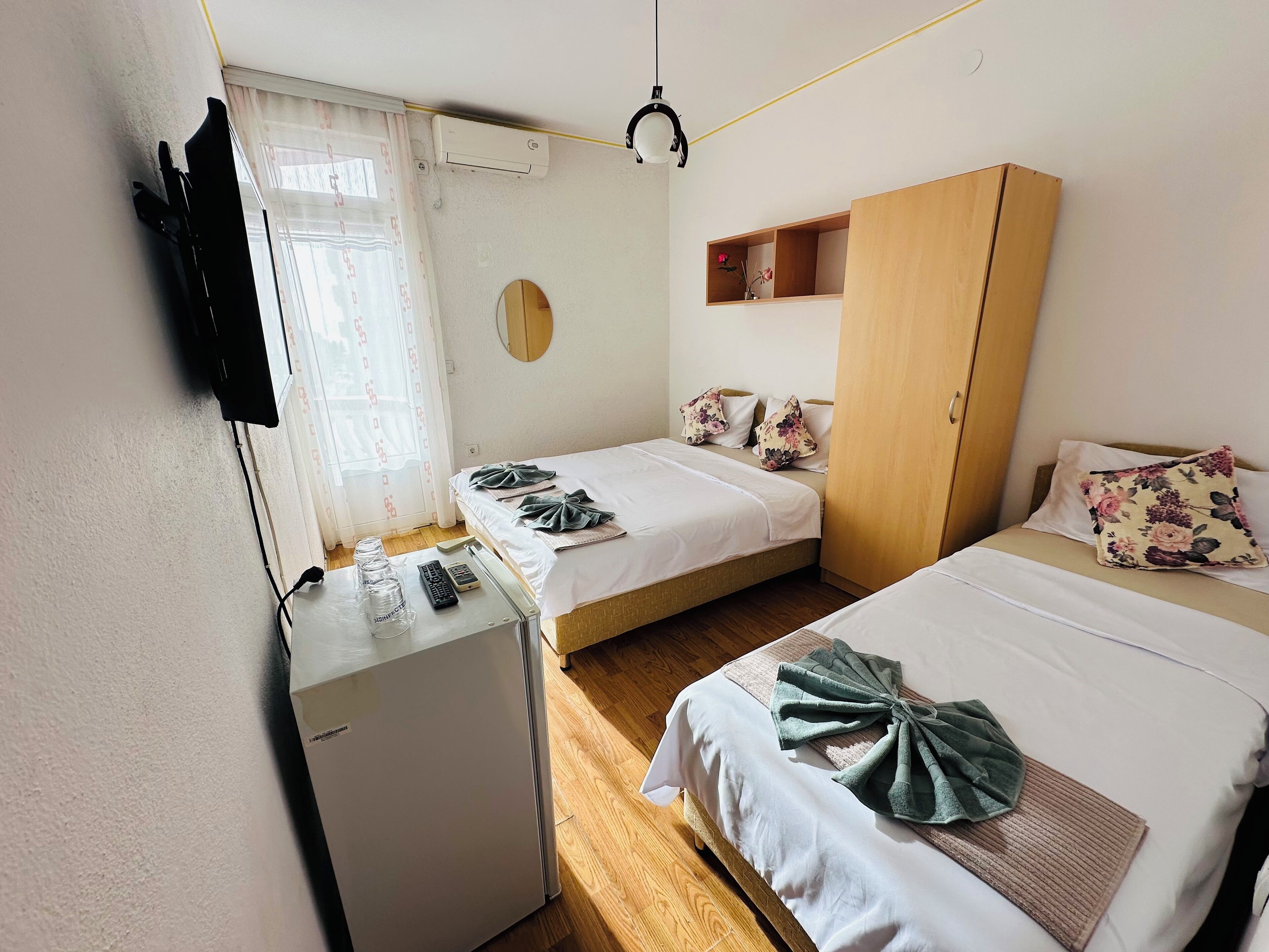 Classic Triple Room, Balcony, City View | Free WiFi