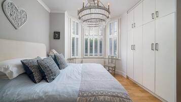 Comfort Apartment, City View