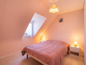 3 bedrooms, WiFi
