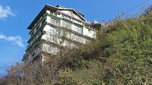施設の正面