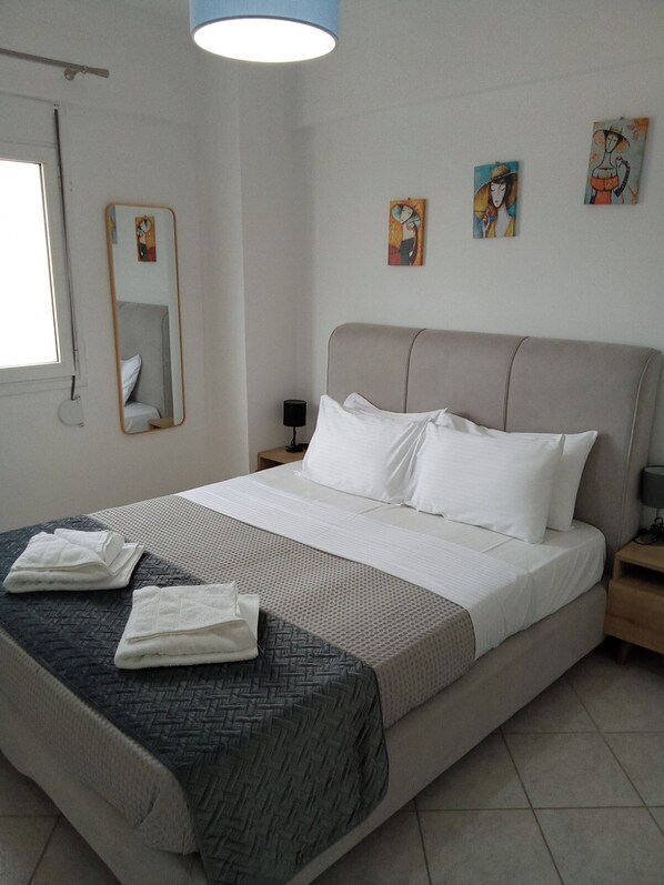 1 chambre, fer et planche à repasser, Wi-Fi, draps fournis