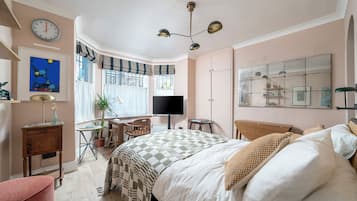 32-inch flat-screen TV with cable channels