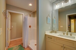 Shower, toilet paper