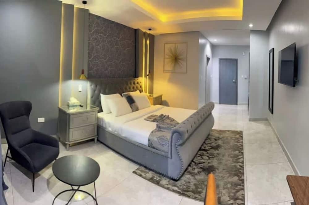 Ted G Hotel