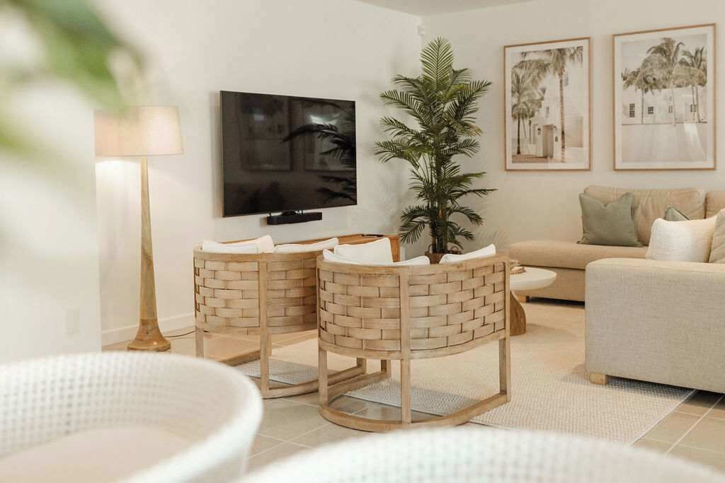 TV, offices