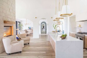 Interior - Luxe Villa @ Element Ranch - 5 min to Round Top (Carmine)