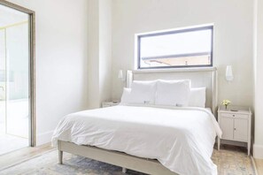 5 bedrooms, iron/ironing board, travel cot, WiFi