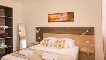 1 chambre, lit parapluie, Wi-Fi gratuit, draps fournis