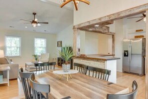 Family House, 3 Bedrooms, Kitchen, Courtyard View | In-room dining - Pet-Friendly Lake Norman Retreat (Mooresville)