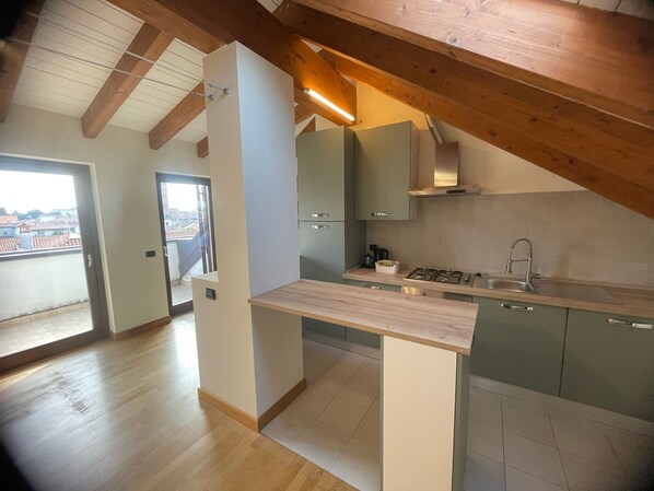 Condo, City View | Private kitchen | Espresso maker, coffee/tea maker, electric kettle, toaster - Orchidea Apartment (Seregno)