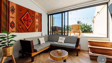 TV connectée, espaces bureaux