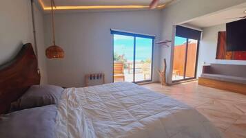 1 dormitorio, tabla de planchar con plancha, wifi y ropa de cama