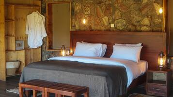 Deluxe Single Room | Premium bedding, memory foam beds, in-room safe, desk