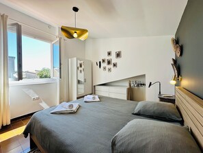 1 bedroom, iron/ironing board, free WiFi, bed sheets - - Casa Di Kyrnos - beachfront (Borgo)