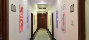 コンフォート ダブルルーム | デスク、ノートパソコン用作業スペース、WiFi (無料)