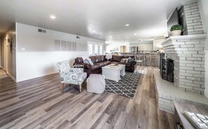 Télévision, espaces bureaux