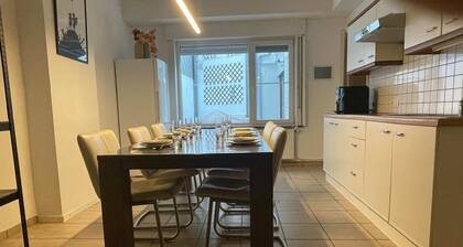 Huswell - Lovely Retreat for 4