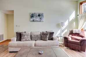 Talo (4 Bedrooms) | Sisätilat