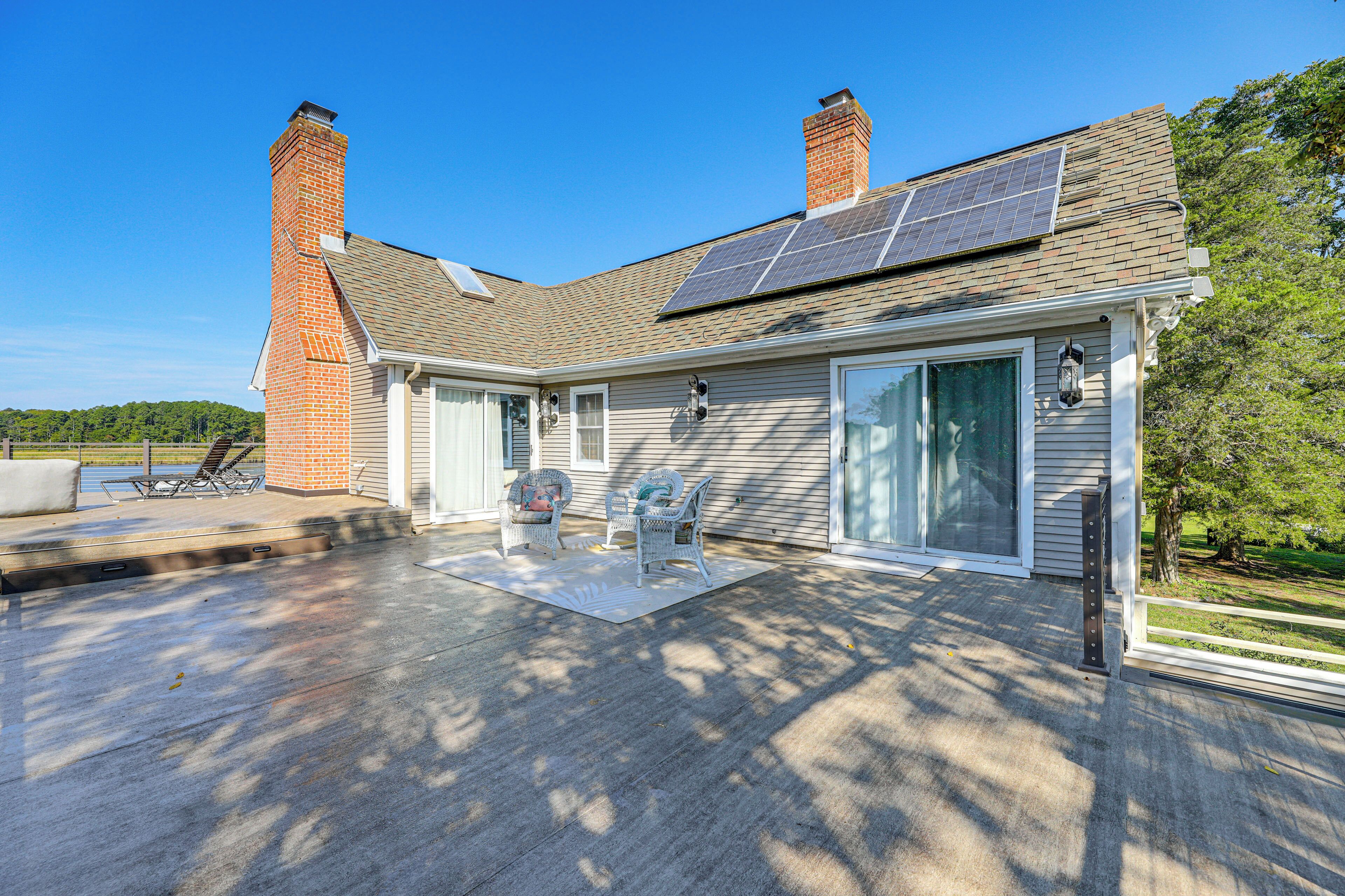 House (5 Bedrooms) | Interior