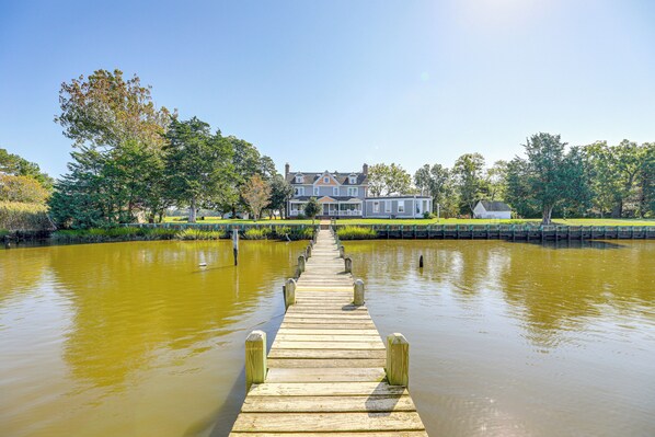 House (5 Bedrooms) | Front of property