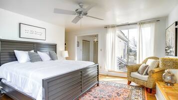 House (5 Bedrooms) | Interior