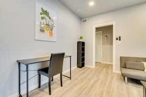 Apartment (1 Bedroom) | Interior