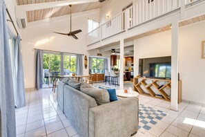 Front of property - 1 Mi to Dtwn: Dreamy Kailua-kona Home w/ Balconies (Kailua-Kona)