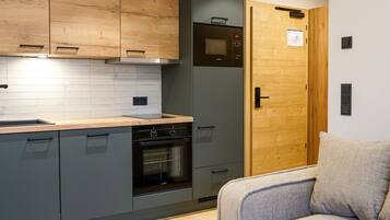 1 bedroom, soundproofing, free WiFi